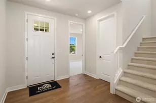 23490 Marinwood Cir NE, Kingston, WA 98370 - Photo 3