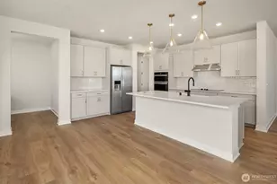 23490 Marinwood Cir NE, Kingston, WA 98370 - Photo 9