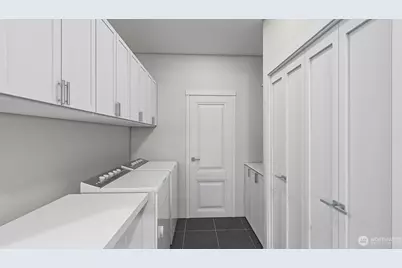 1912 W 10th Street W, Port Angeles, WA 98363 - Photo 11