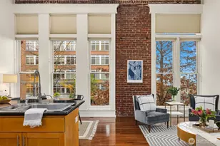 2324 1st Ave, Seattle, WA 98121 - Photo 3