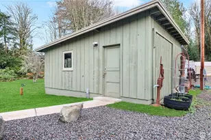 8640 State Hwy 303 NE, Bremerton, WA 98311 - Photo 5