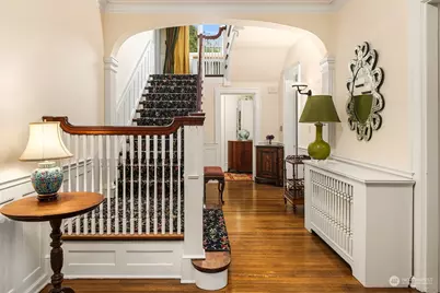 3802 E John Street, Seattle, WA 98112 - Photo 7