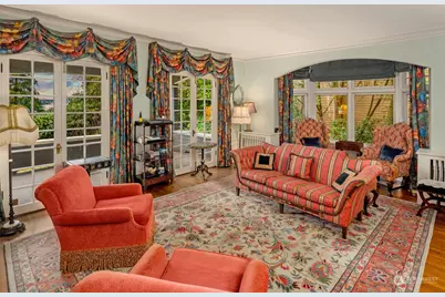 3802 E John Street, Seattle, WA 98112 - Photo 9