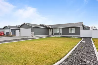 820 E Mt Adams Street E, Othello, WA 99344 - Photo 1