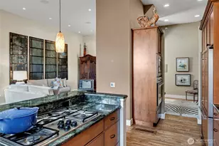 2031 42nd Ave E, Seattle, WA 98112 - Photo 13