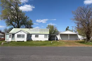 120 E Lewis St, Coulee City, WA 99115 - Photo 1