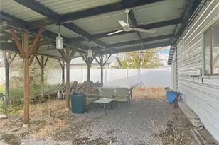 120 E Lewis St, Coulee City, WA 99115 - Photo 25