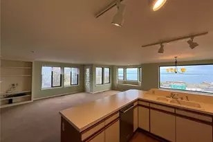 226 W 2nd St, Port Angeles, WA 98362 - Photo 11