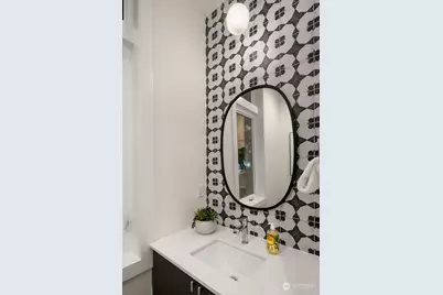 12710 NE 72nd Street, Kirkland, WA 98033 - Photo 15