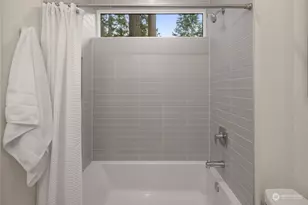 12710 NE 72nd St, Kirkland, WA 98033 - Photo 27