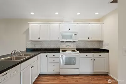 1205 Decatur Cir, Burlington, WA 98233 - Photo 5