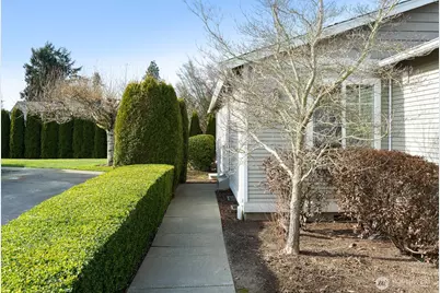 1205 Decatur Cir, Burlington, WA 98233 - Photo 3