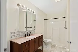 1205 Decatur Cir, Burlington, WA 98233 - Photo 15