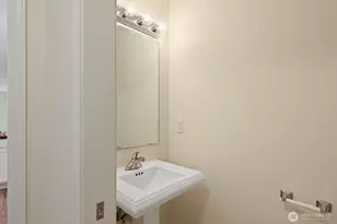 1205 Decatur Cir, Burlington, WA 98233 - Photo 15