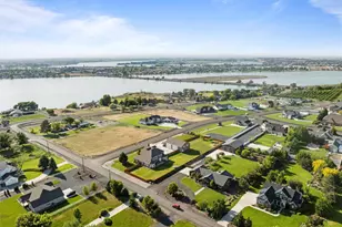 527 Road I 6 NE, Moses Lake, WA 98837 - Photo 9