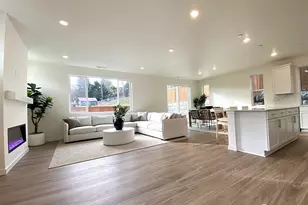 10412 103rd Ct SE, Lake Stevens, WA 98258 - Photo 3