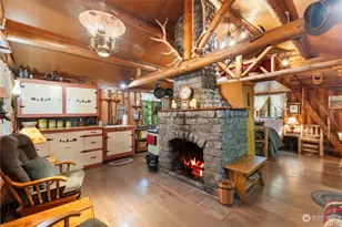 9 The Dalles, Greenwater, WA 98022 - Photo 3