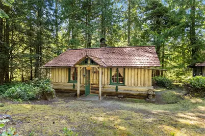 9 The Dalles, Greenwater, WA 98022 - Photo 1