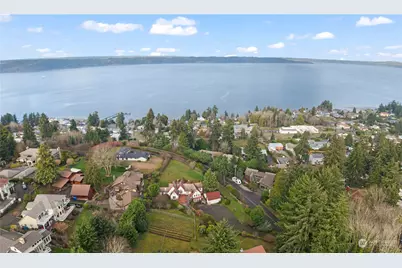 6320 Dash Point Boulevard NE, Tacoma, WA 98422 - Photo 3