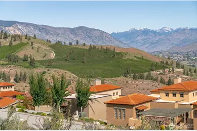 215 Bandera Way, Chelan, WA 98816 - Photo 3