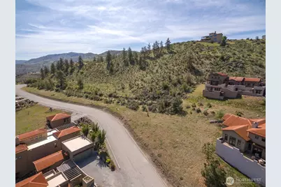 215 Bandera Way, Chelan, WA 98816 - Photo 9