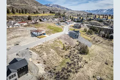 124 Hillcrest Place, Chelan, WA 98816 - Photo 1