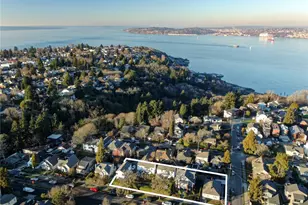 2515 Belvidere Ave SW, Seattle, WA 98126 - Photo 3