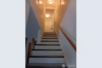 522 NE 127th Street, Seattle, WA 98125 - Photo 11