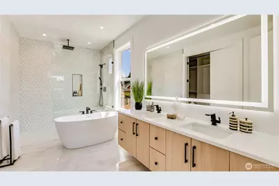 11387 SE 84th Lane, Newcastle, WA 98056 - Photo 3