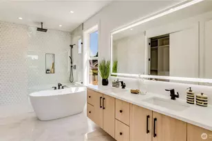 11387 SE 84th Ln, Newcastle, WA 98056 - Photo 3