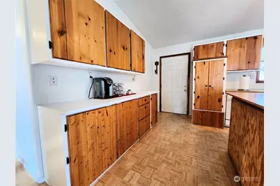 39024 Petrie Lane E, Davenport, WA 99122 - Photo 13