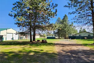 39024 Petrie Ln E, Davenport, WA 99122 - Photo 3