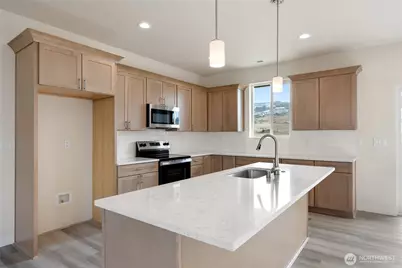 8383 Desert Greens Loop SE, Othello, WA 99344 - Photo 15