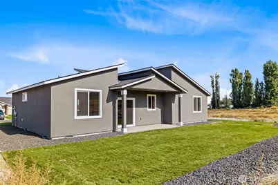 8383 Desert Greens Loop SE, Othello, WA 99344 - Photo 5