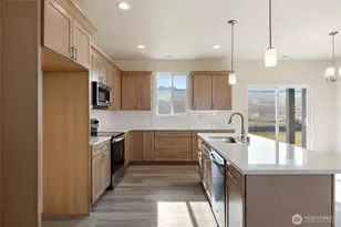8383 Desert Greens Loop SE, Othello, WA 99344 - Photo 17