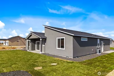 8383 Desert Greens Loop SE, Othello, WA 99344 - Photo 3