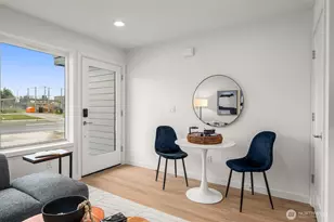 9221 B 14th Ave NW, Seattle, WA 98117 - Photo 11