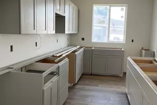 494 N Ruddy St, Moses Lake, WA 98837 - Photo 5