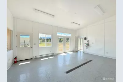 1002 A Lemmon Road, Port Angeles, WA 98362 - Photo 7