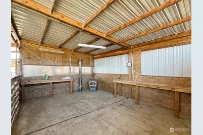 1002 A Lemmon Road, Port Angeles, WA 98362 - Photo 15