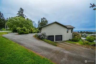 2296 Mariner Beach Drive, Oak Harbor, WA 98277 - Photo 7