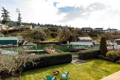 8171 Sandy Hook Drive, Clinton, WA 98236 - Photo 31