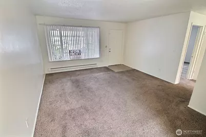 2601 D Street SE, Auburn, WA 98002 - Photo 3