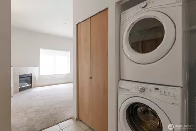 11424 1st Avenue S #103, Seattle, WA 98168 - Photo 3