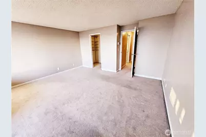 600 S State Street #101, Bellingham, WA 98225 - Photo 17