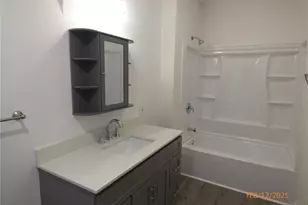 2420 Aberdeen Ave, Hoquiam, WA 98550 - Photo 13