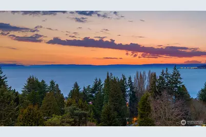 2521 NW 92nd Street, Seattle, WA 98117 - Photo 7