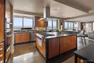 111 W Highland Drive #9E&9W, Seattle, WA 98119 - Photo 11