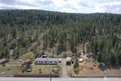 722 Aeneas Valley Road, Tonasket, WA 98855 - Photo 3