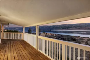 514 Island View SW, Mattawa, WA 99349 - Photo 3